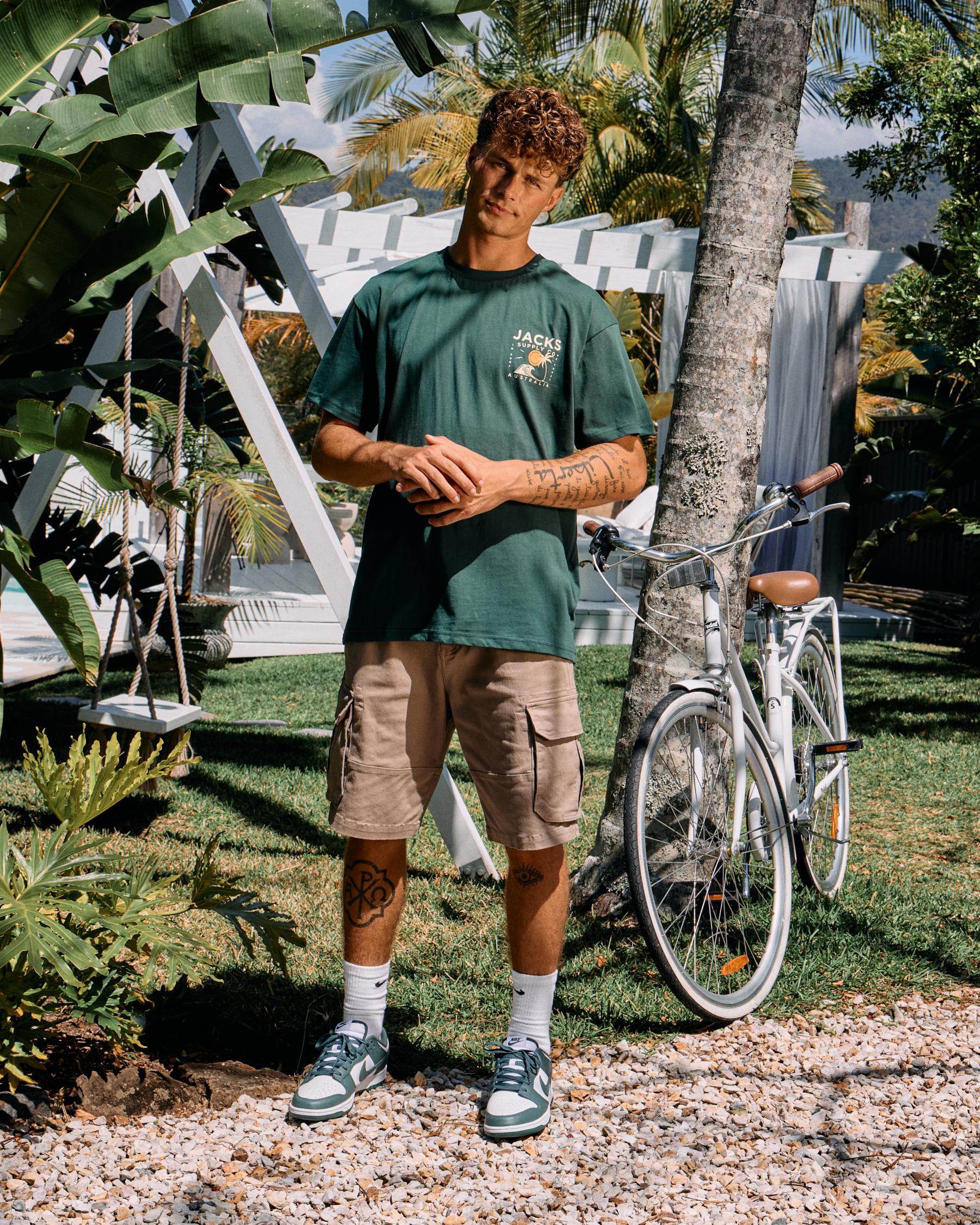 Limit Cargo Walk Shorts