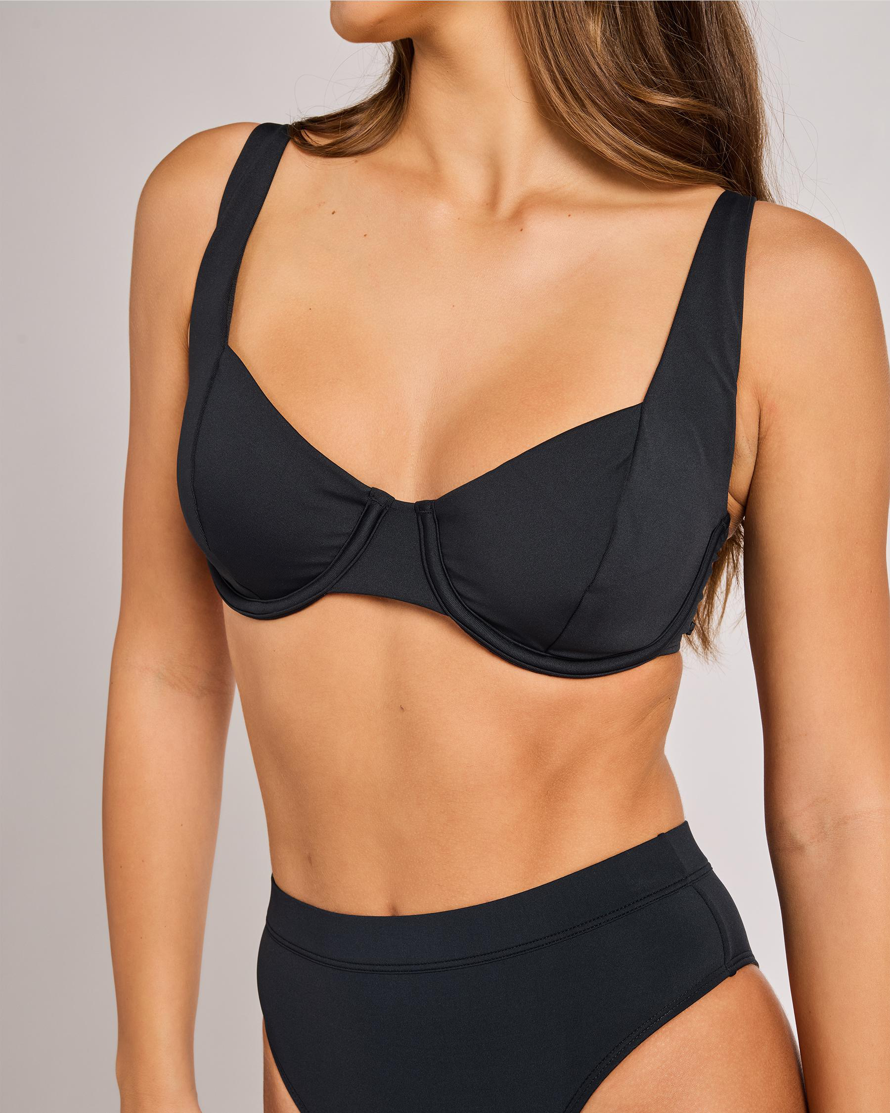 Beach Classics Underwire D Cup Bikini Top