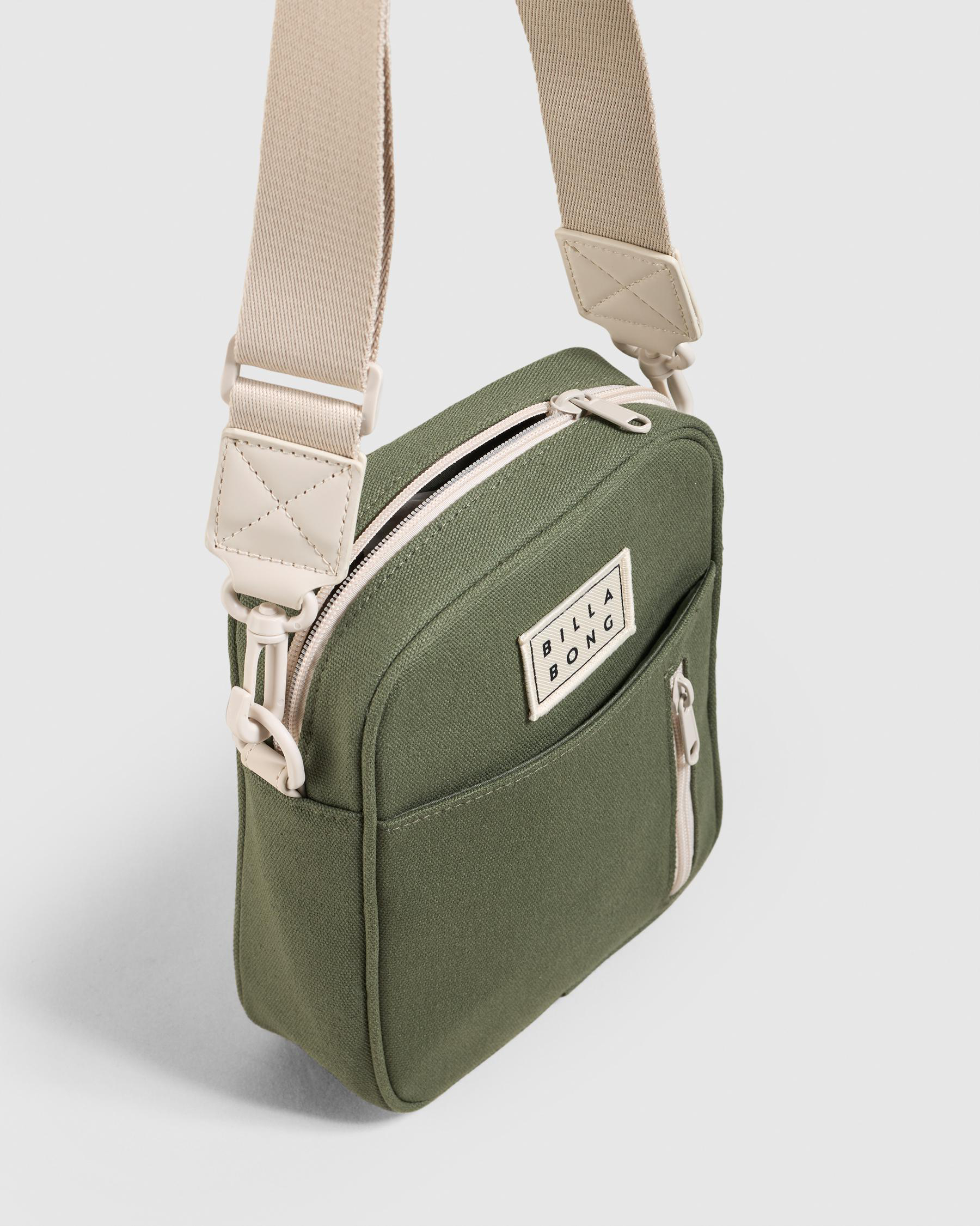 Chaser Messenger Bag