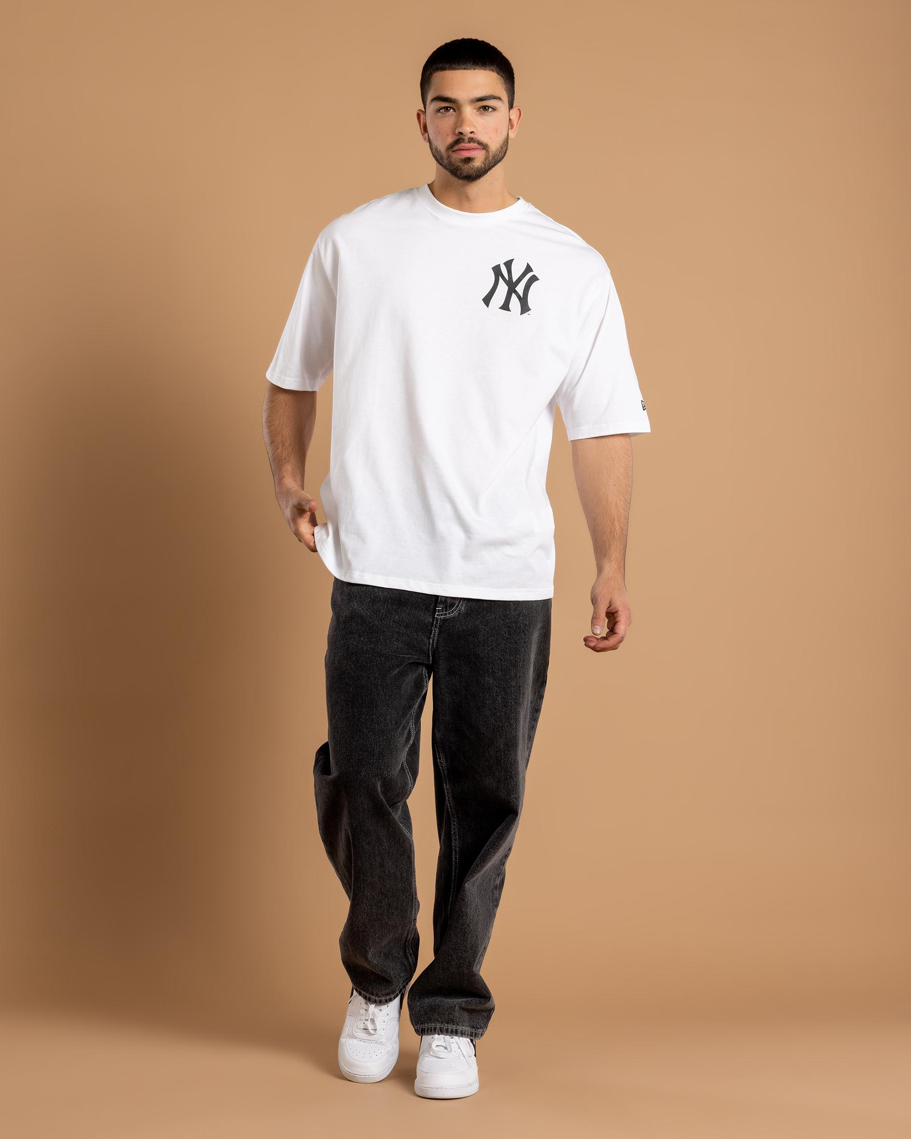 MLB New York Yankees Batterman Oversized T-Shirt