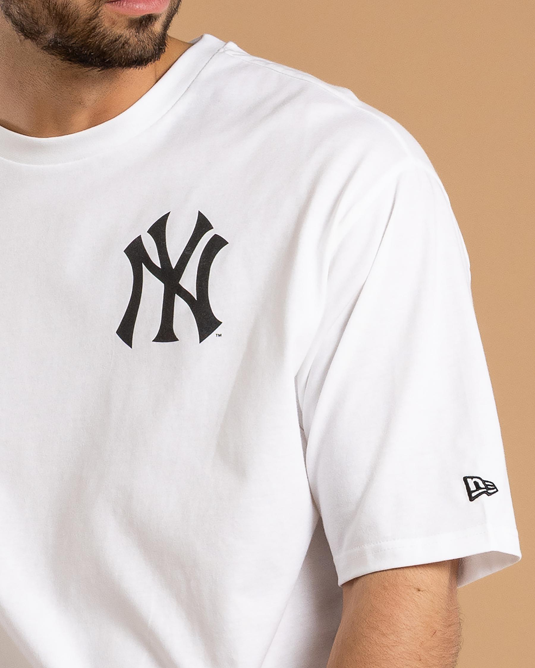 MLB New York Yankees Batterman Oversized T-Shirt
