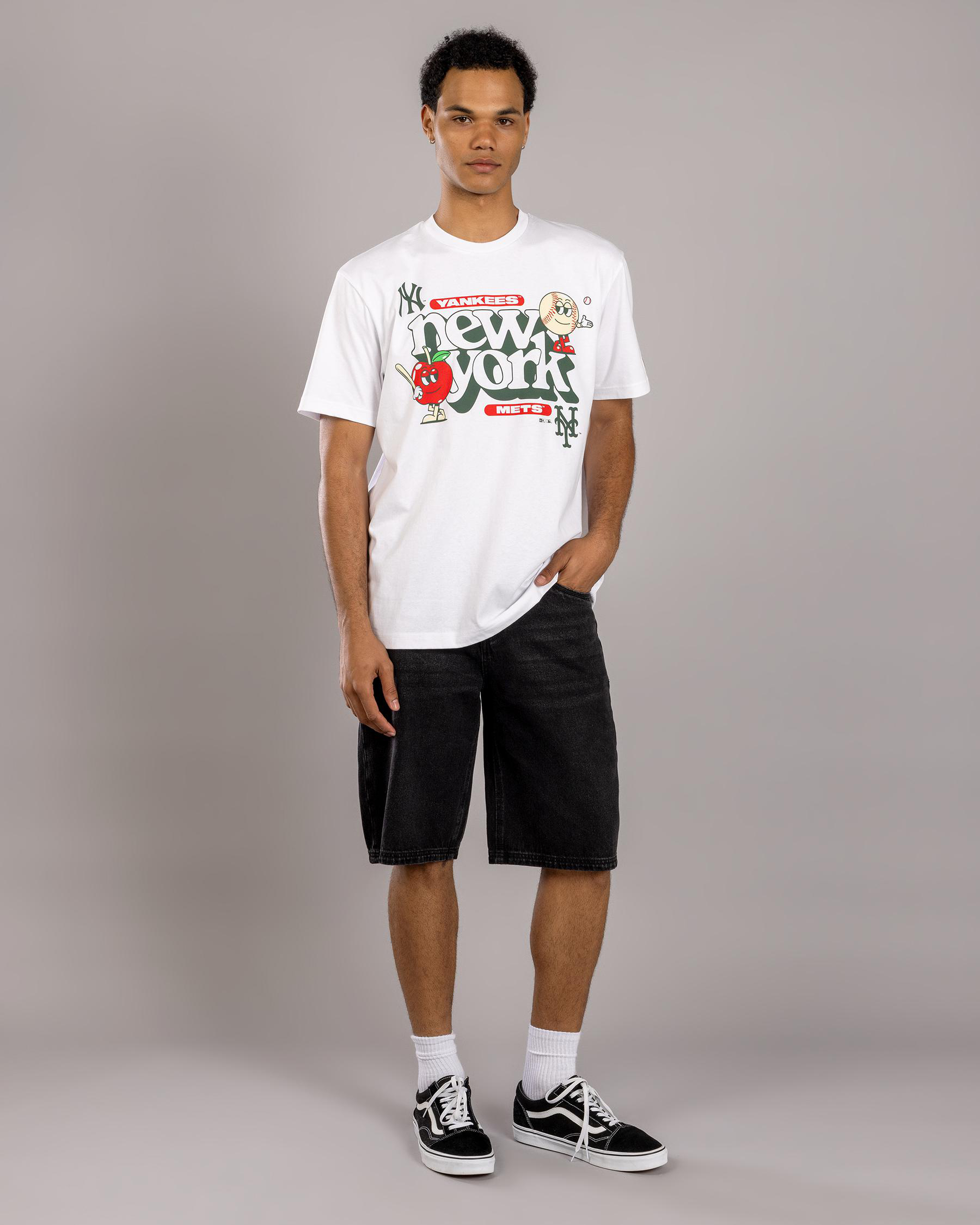 NY Yankees vs NY Mets Souvenir Oversized T-Shirt