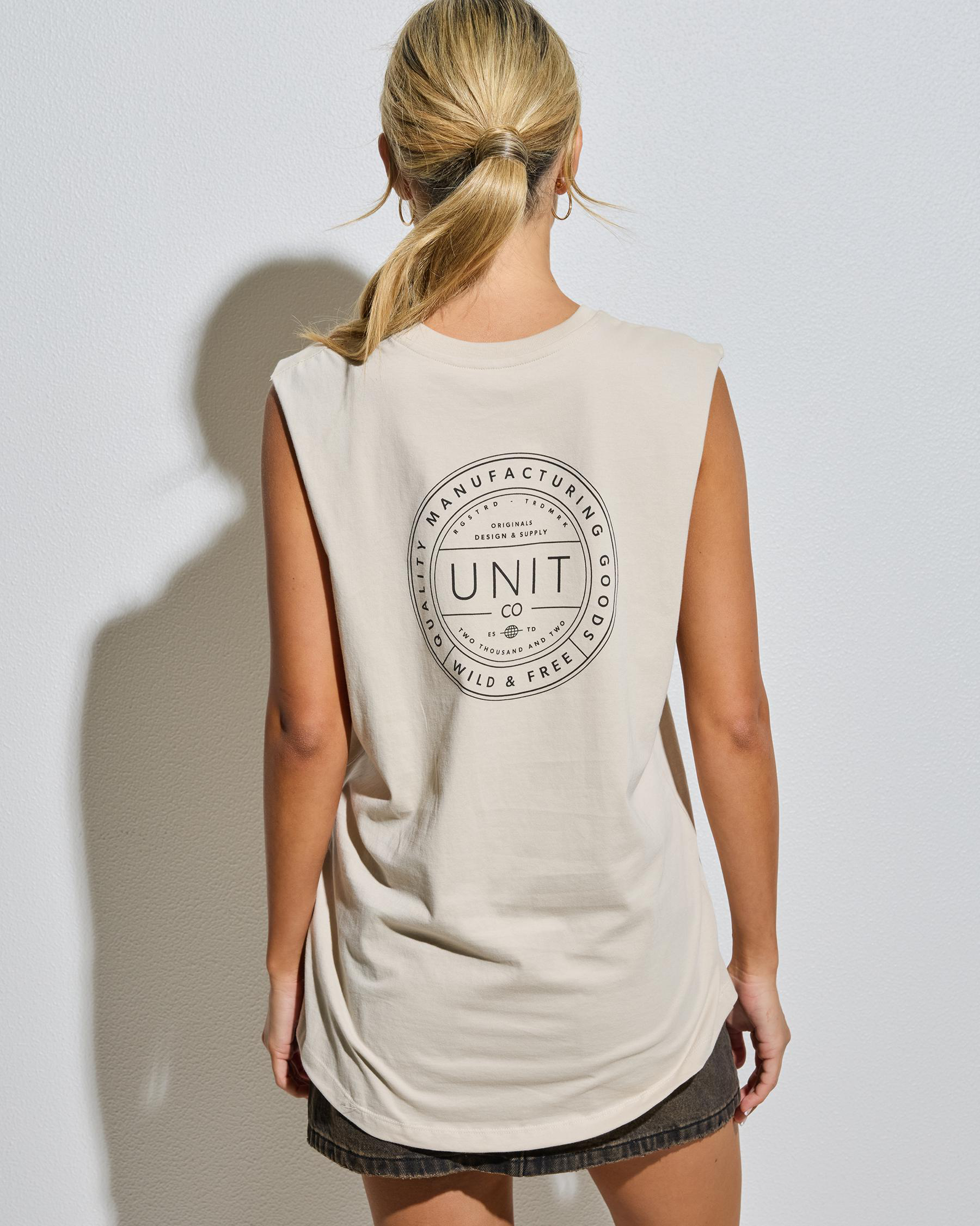 Bond Muscle Tee