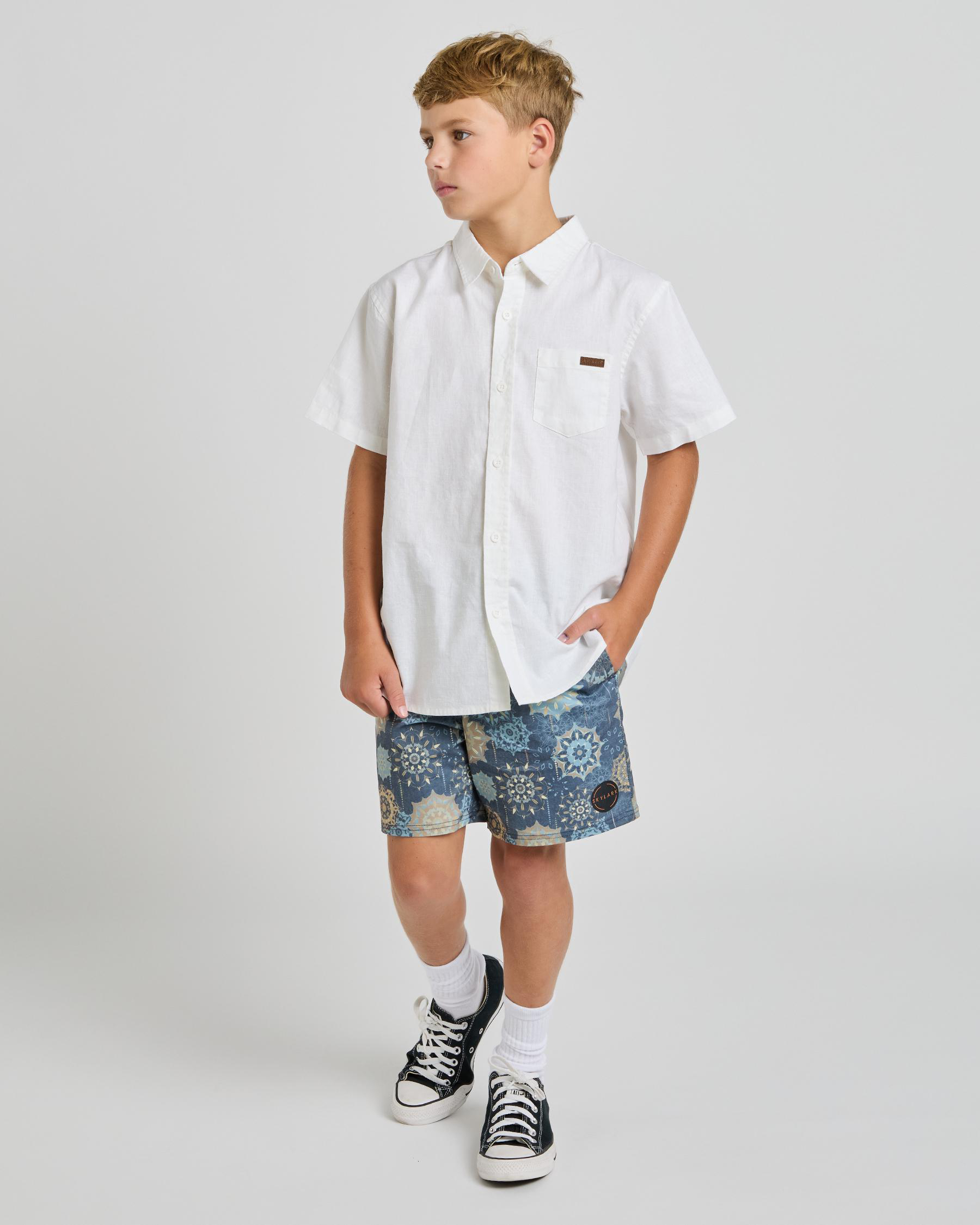 Spiral Elastic Waist Shorts