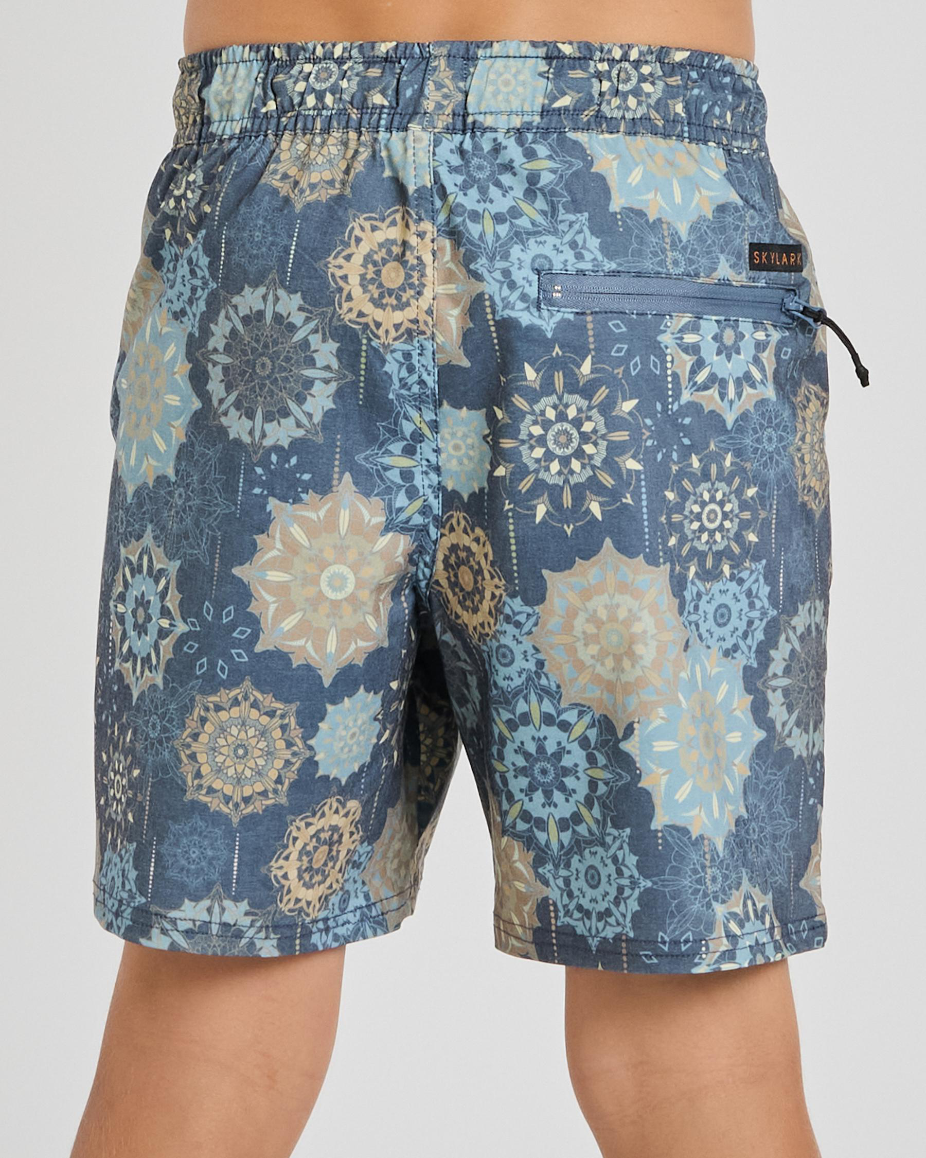 Spiral Elastic Waist Shorts