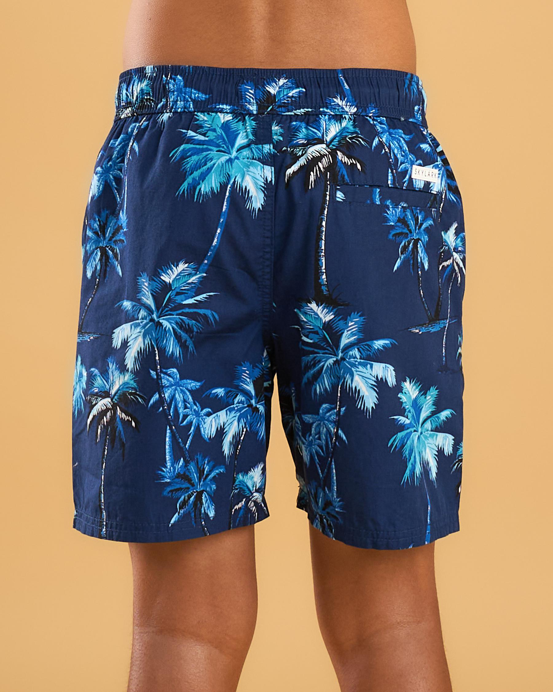 Island Elastic Waist Shorts
