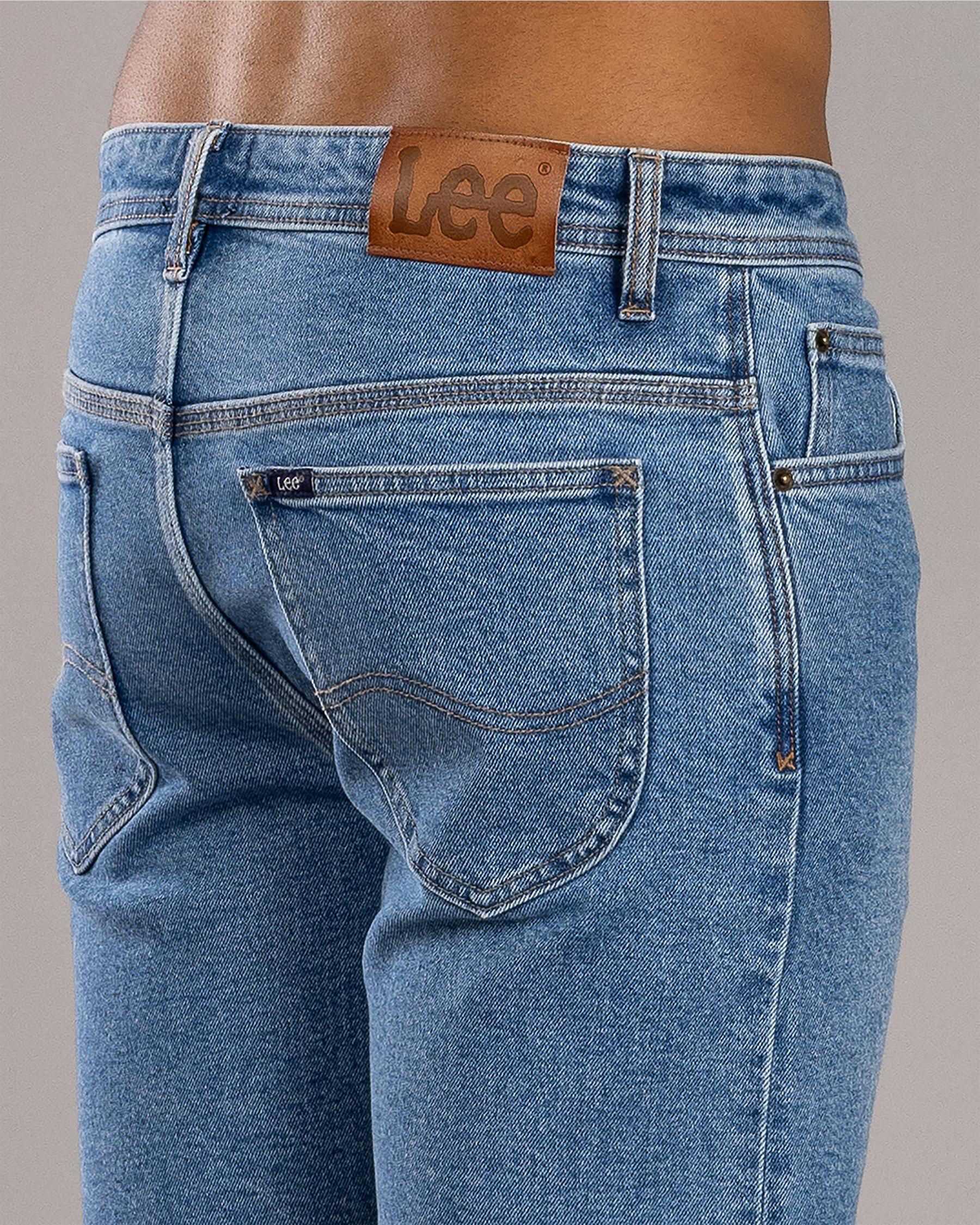 L-Two Slim Fit Shorts