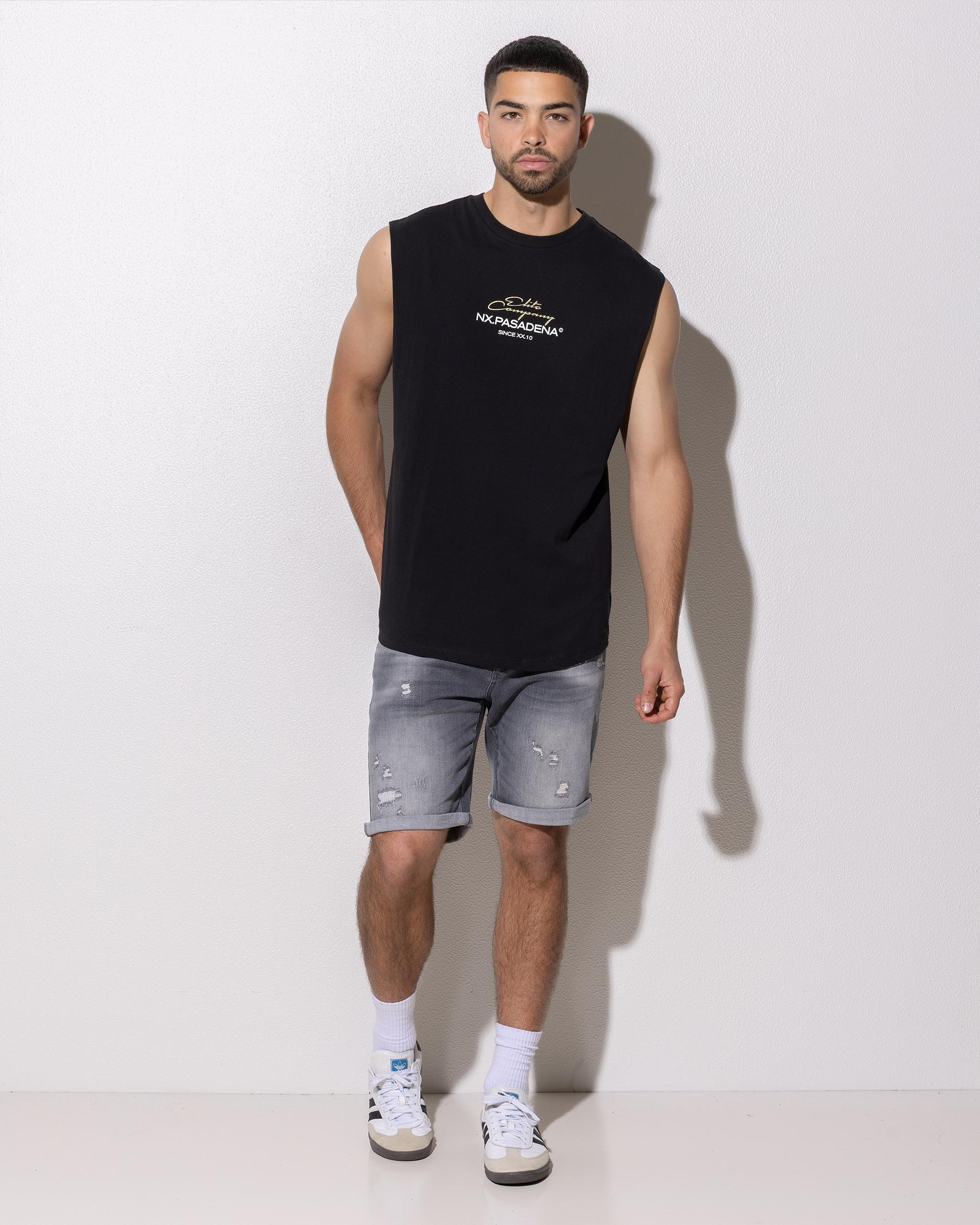 Foreign Scoop Muscle Tank