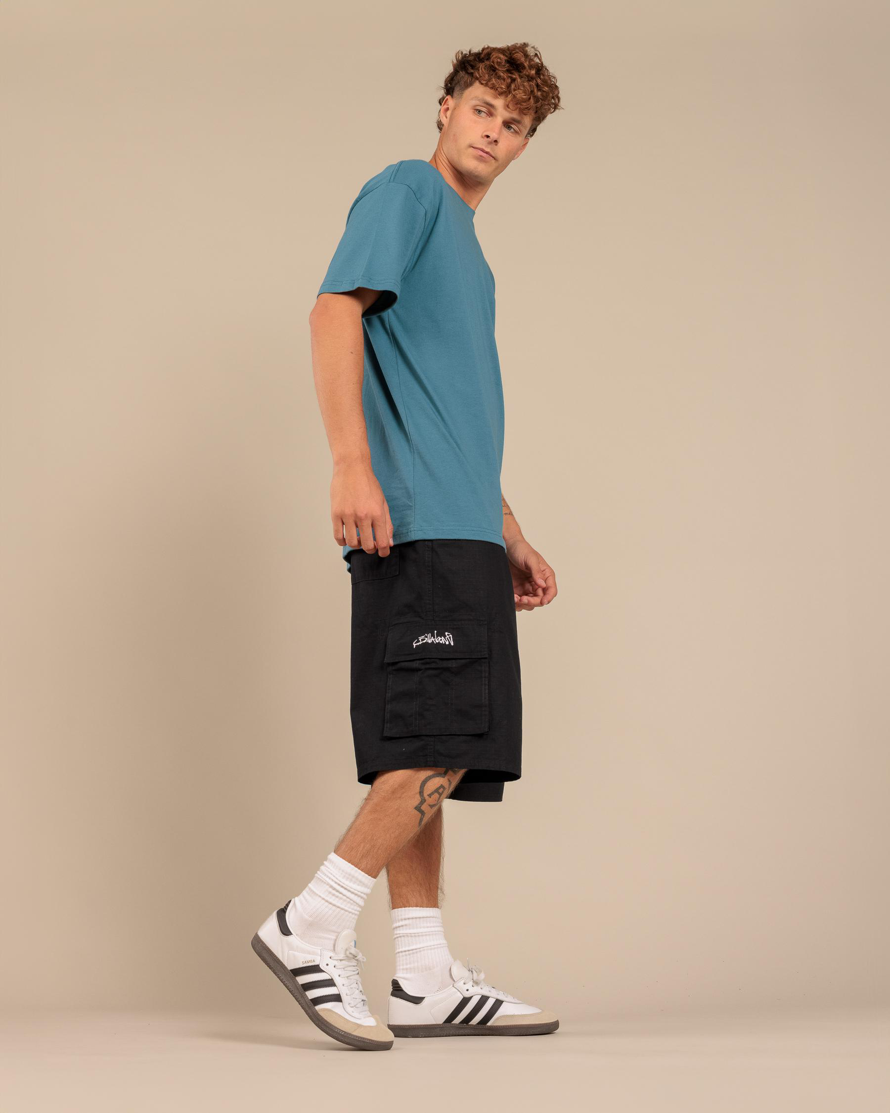 Script Cargo Shorts