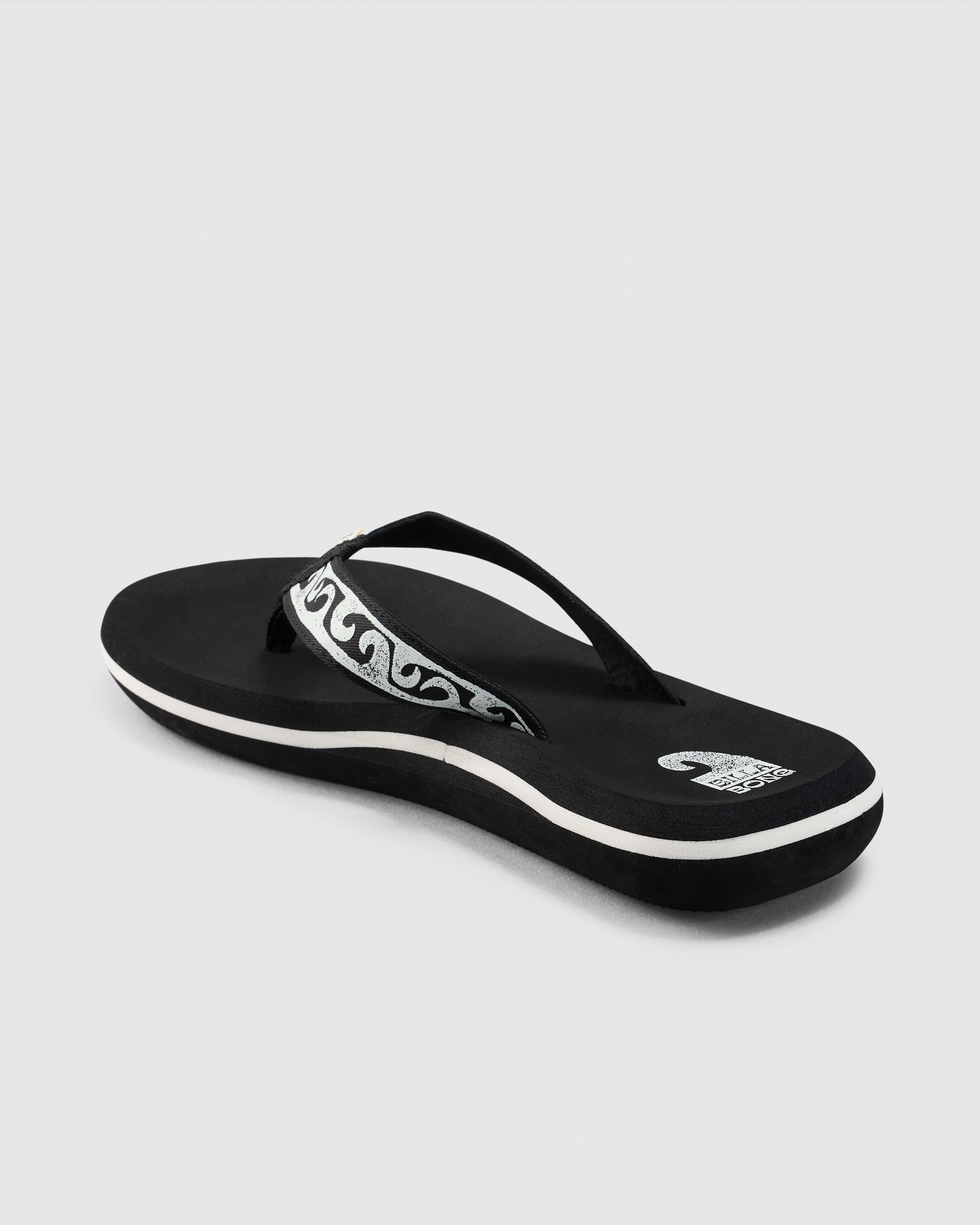 Wave Watcher Throwback Thongs