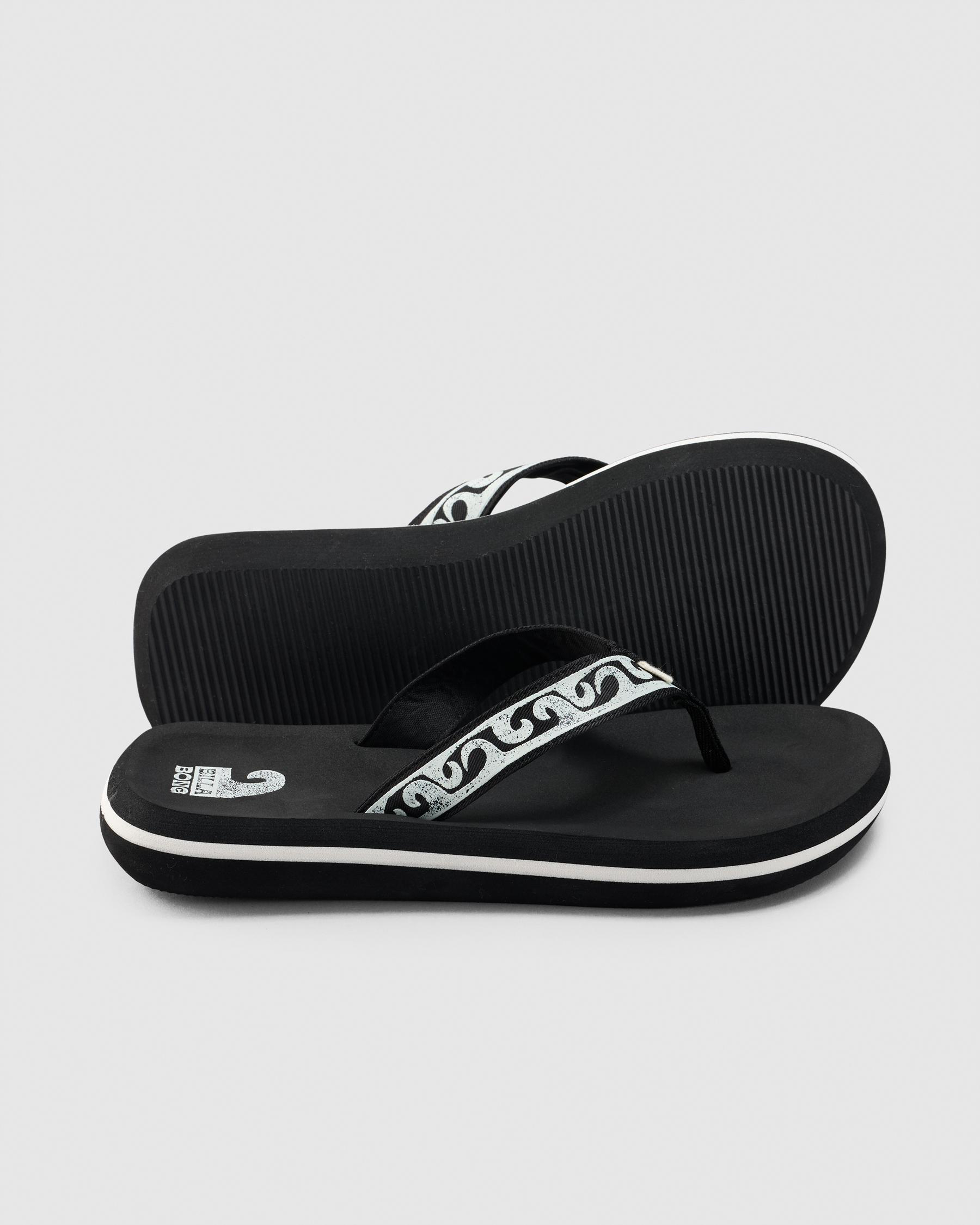 Wave Watcher Throwback Thongs