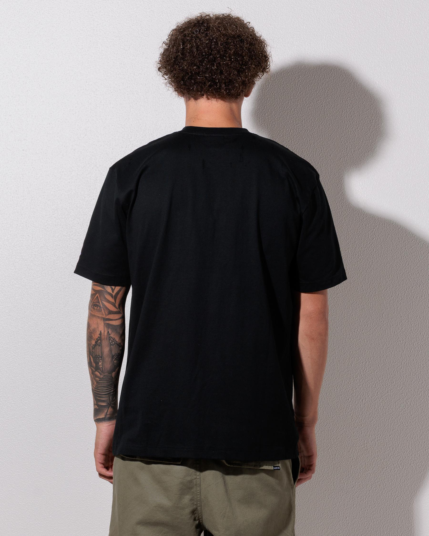 Chicago Bulls Grunge Rose T-Shirt