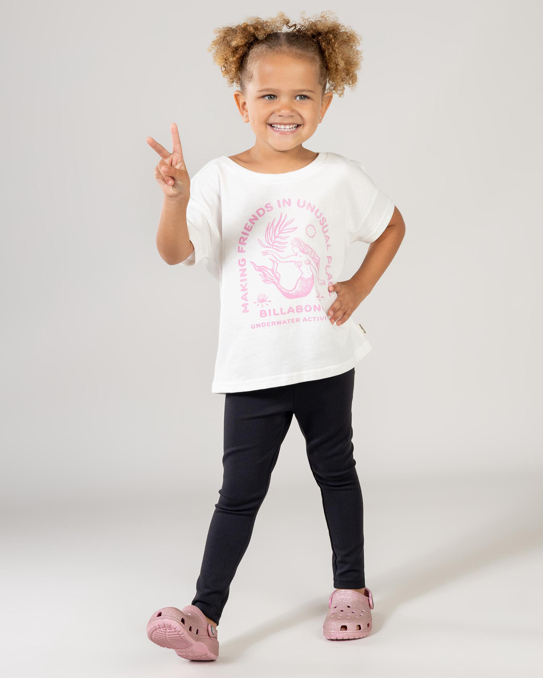 Toddlers' Friends in Places T-Shirt