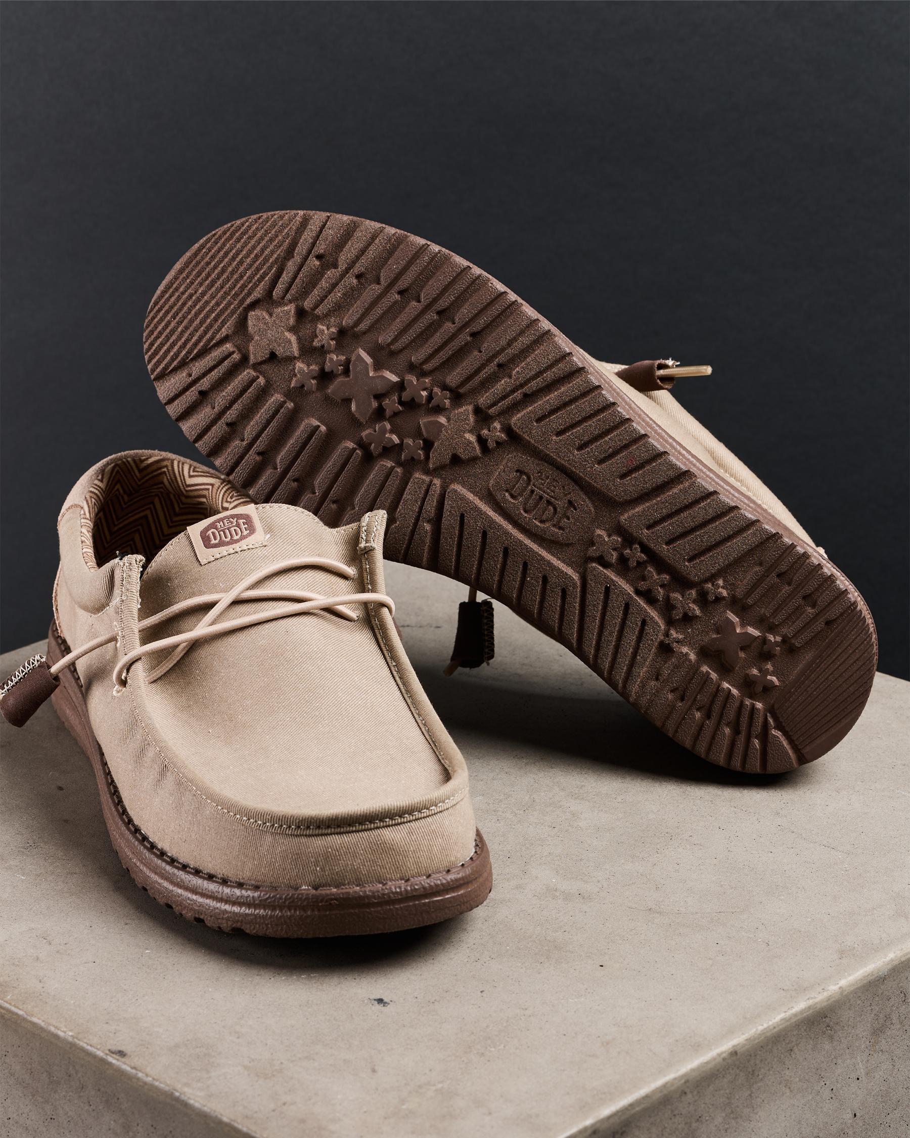 Wally Stretch Canvas Block Shoes