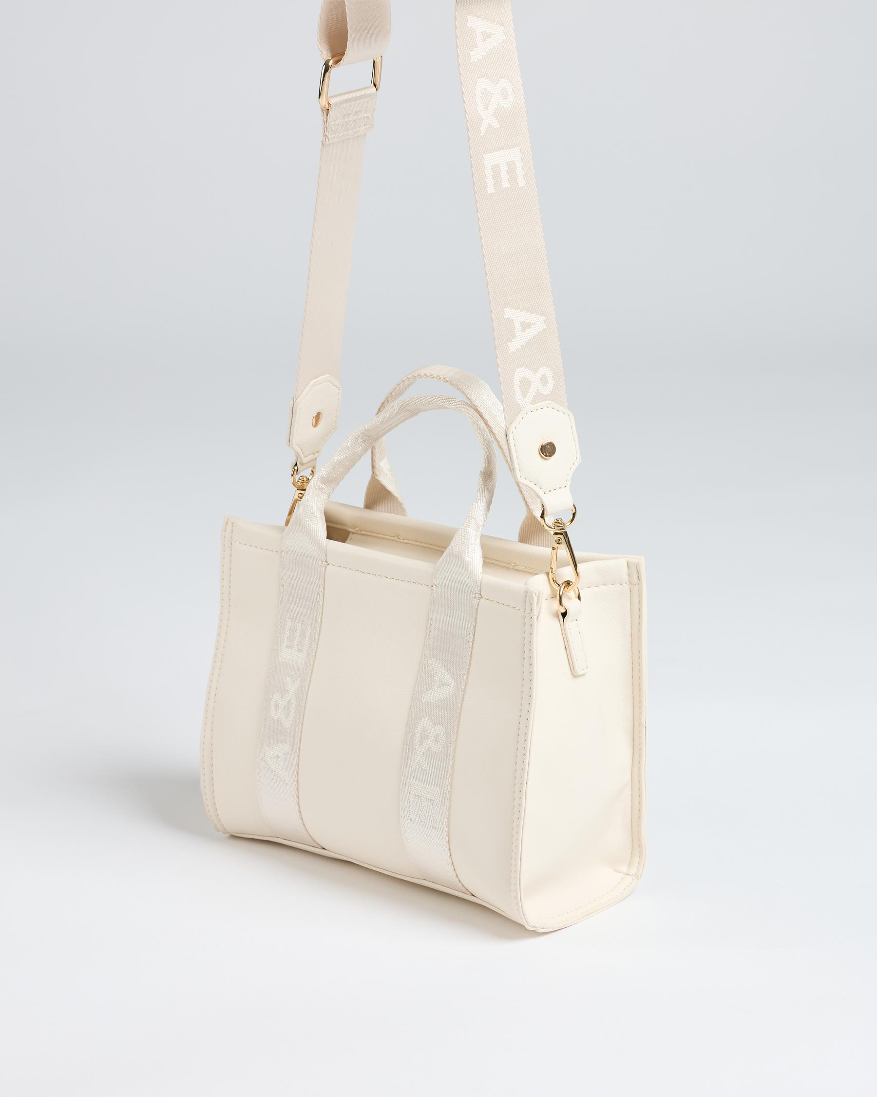 Cassie Hand Bag