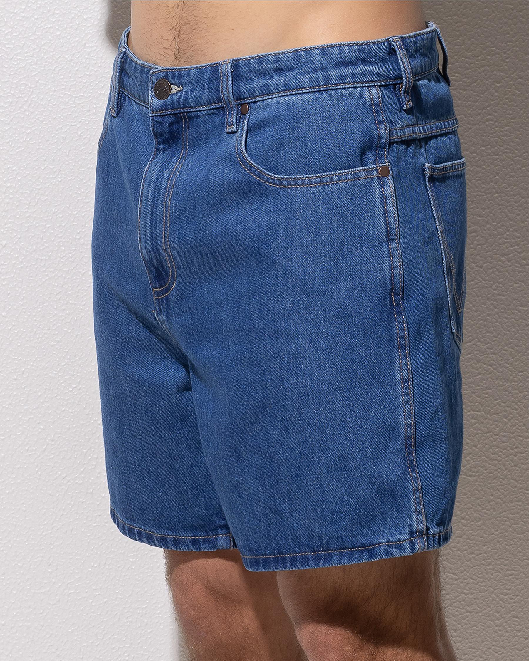 Slacker Relaxed Shorts
