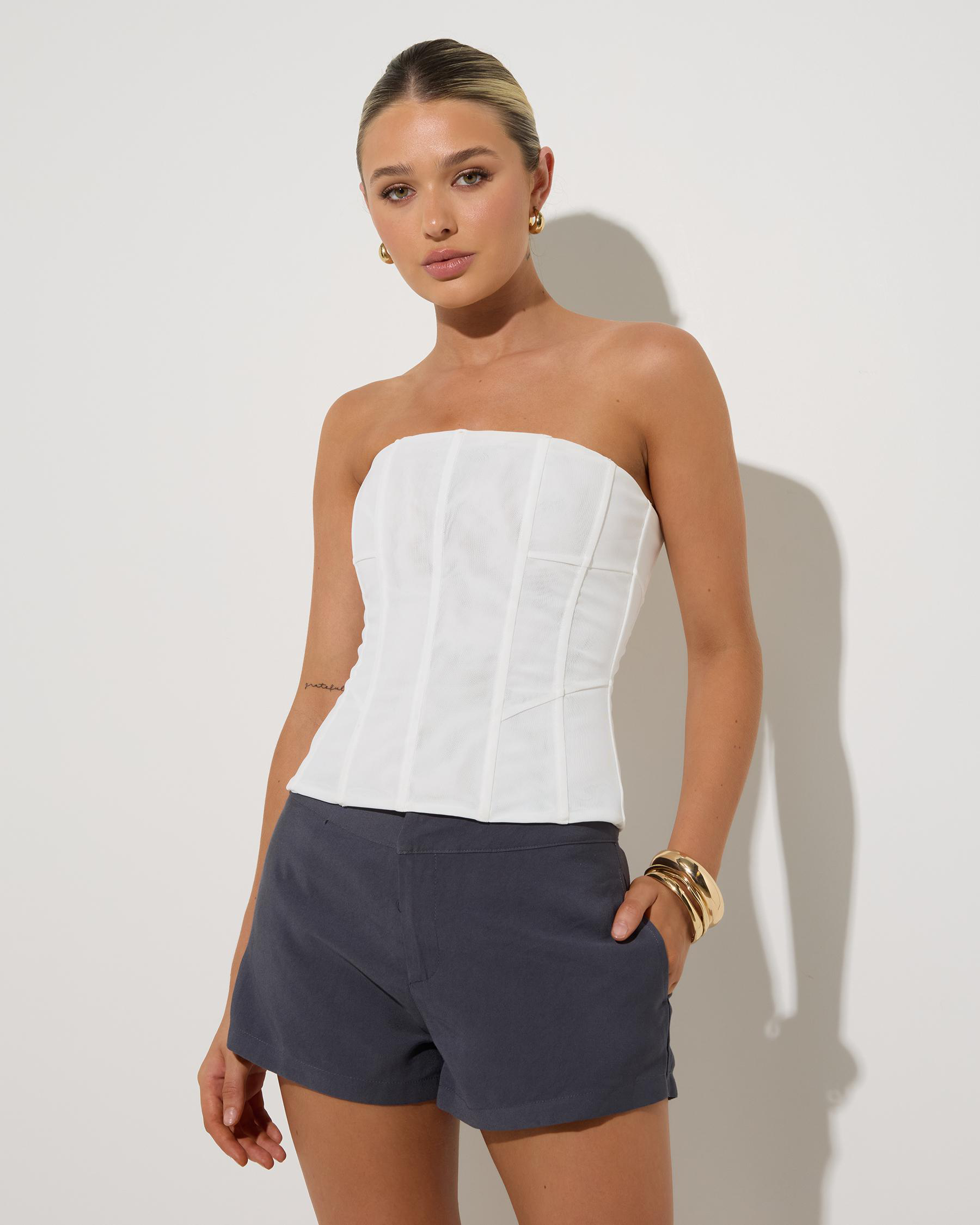 Isla Viktoria Shorts