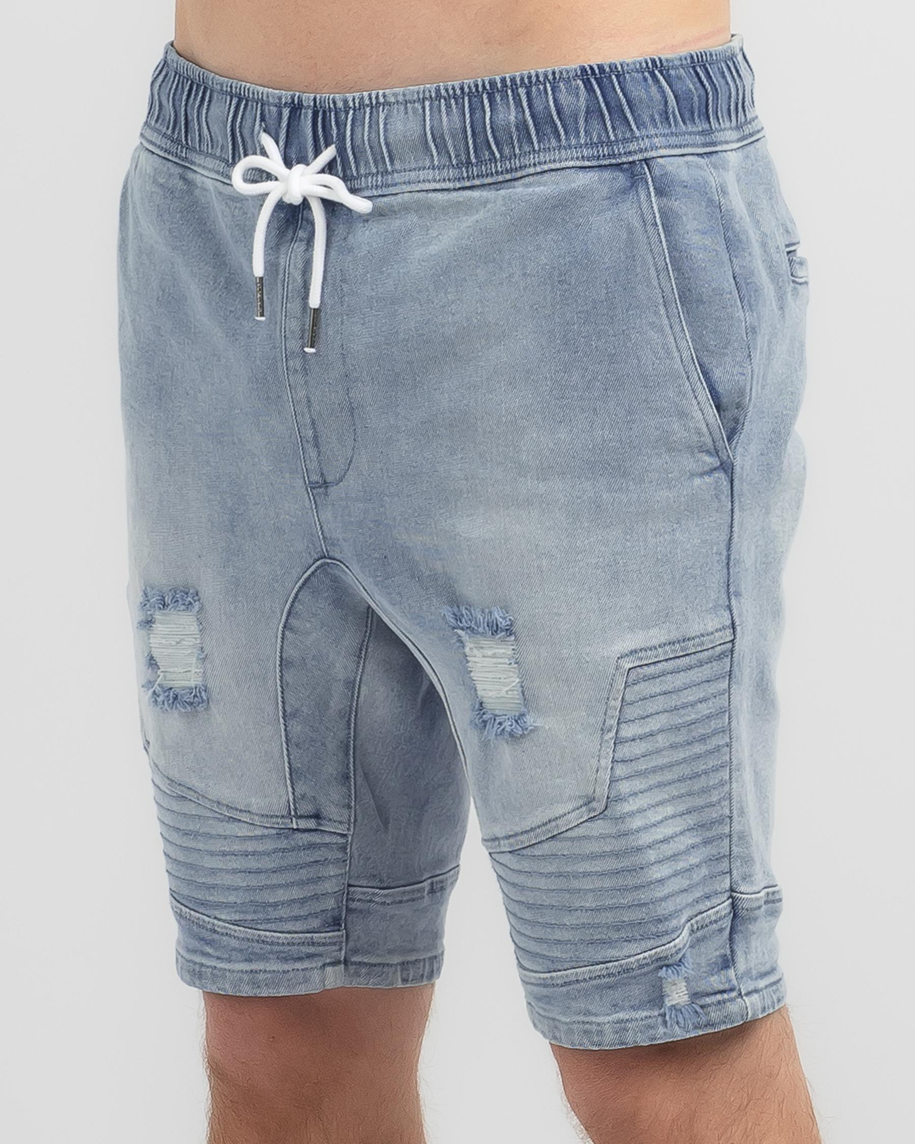Promenade Walk Shorts