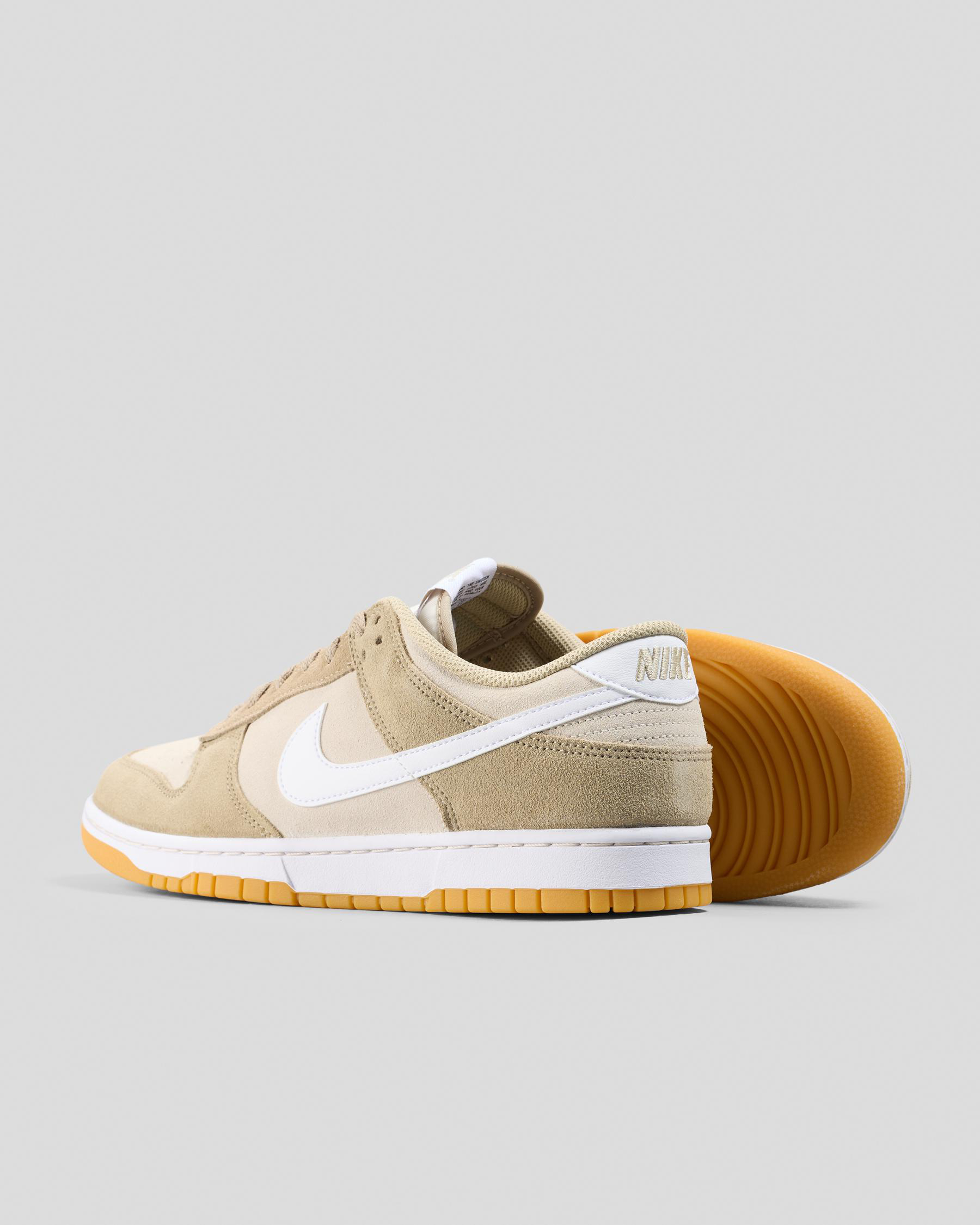 Dunk Low Retro SE Shoes
