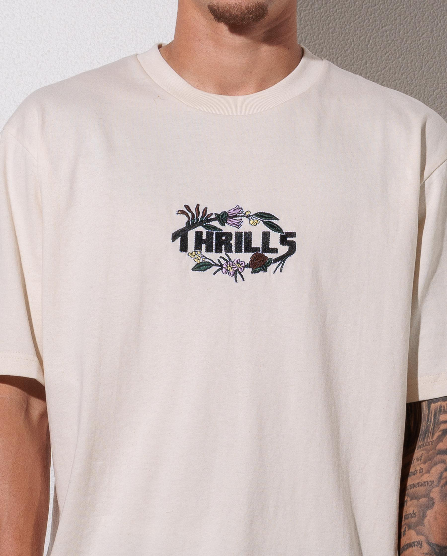 Beauty Around Us Oversize T-Shirt