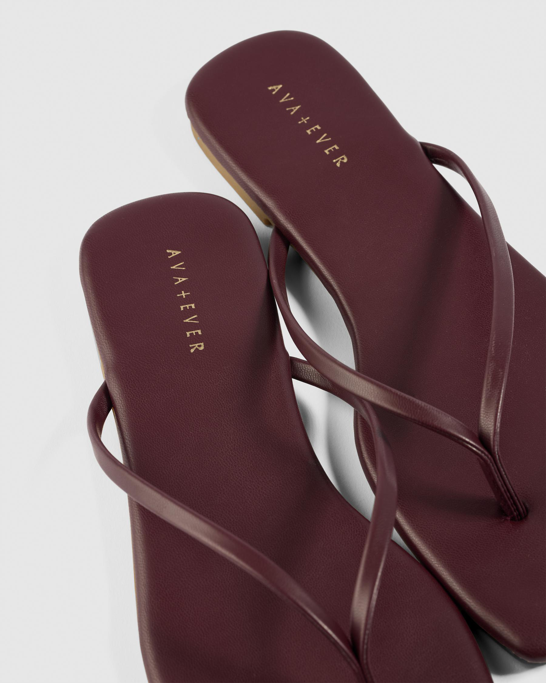 Gigi Thong Slide Sandals