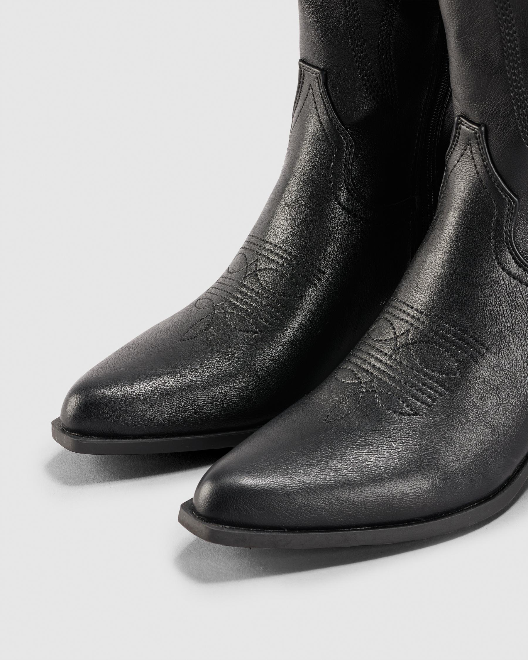 Sable Boots