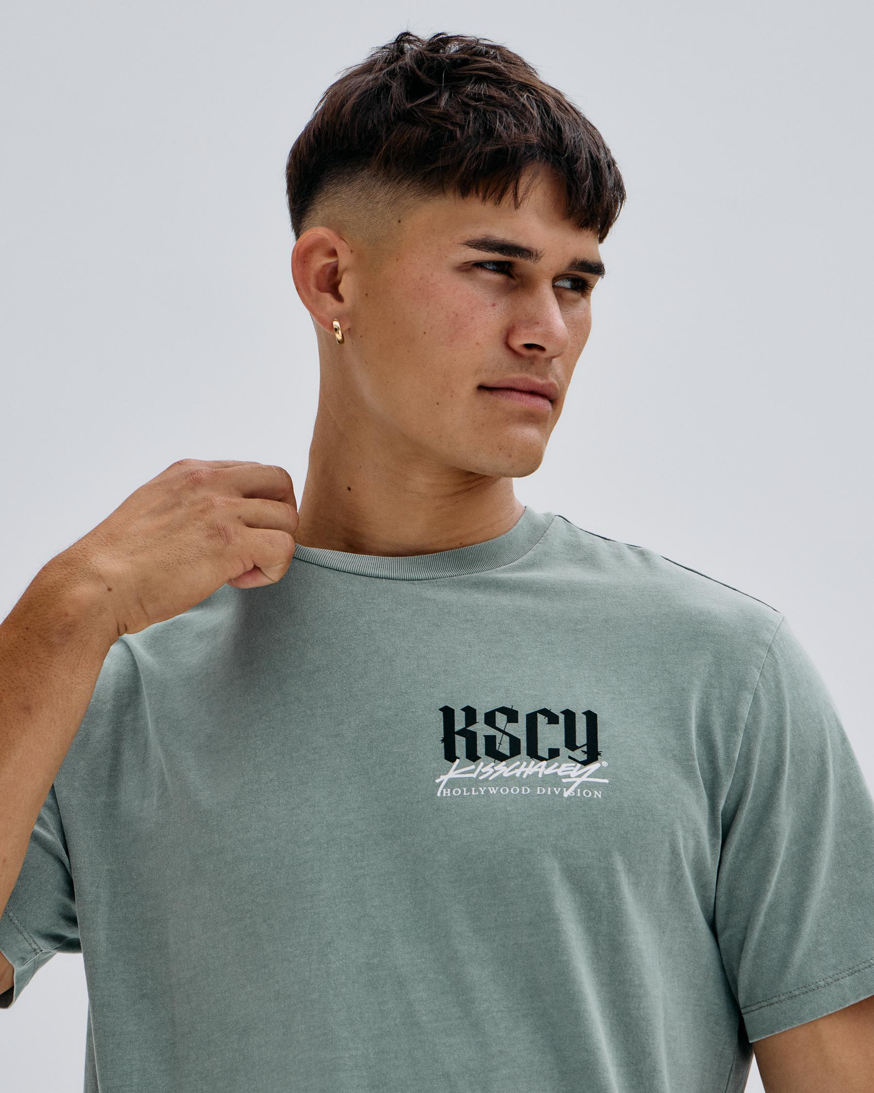 Twisted Standard T-Shirt