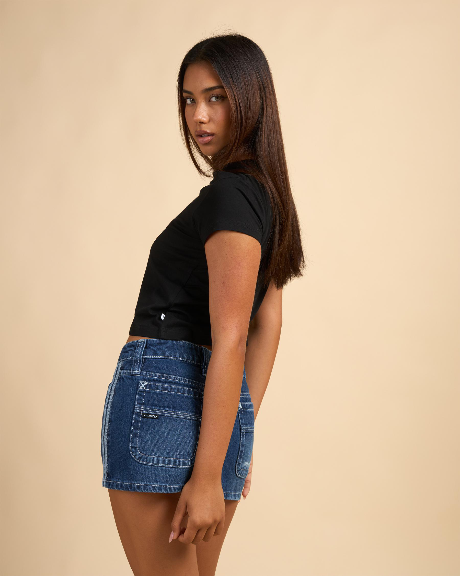 Flip Mommy DIY Low Rise Mini Denim Skirt