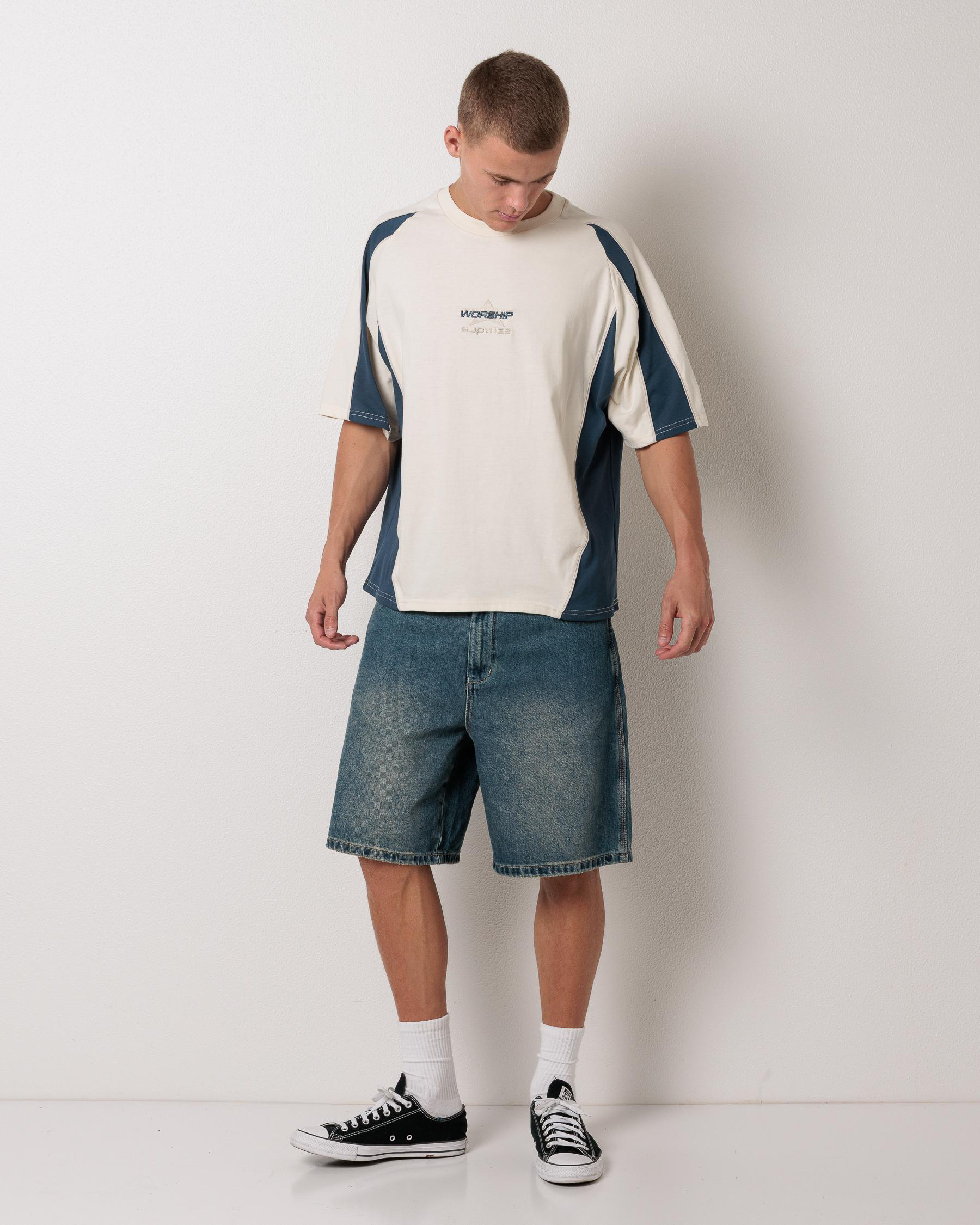 Laps Panel Raglan T-Shirt