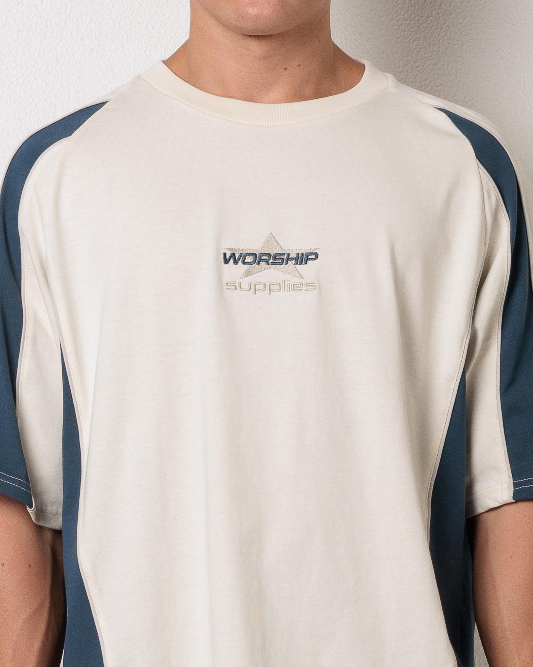 Laps Panel Raglan T-Shirt
